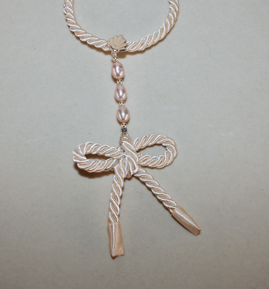 Take a Bow Single Earring