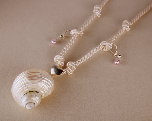 Splendid Spiral Necklace
